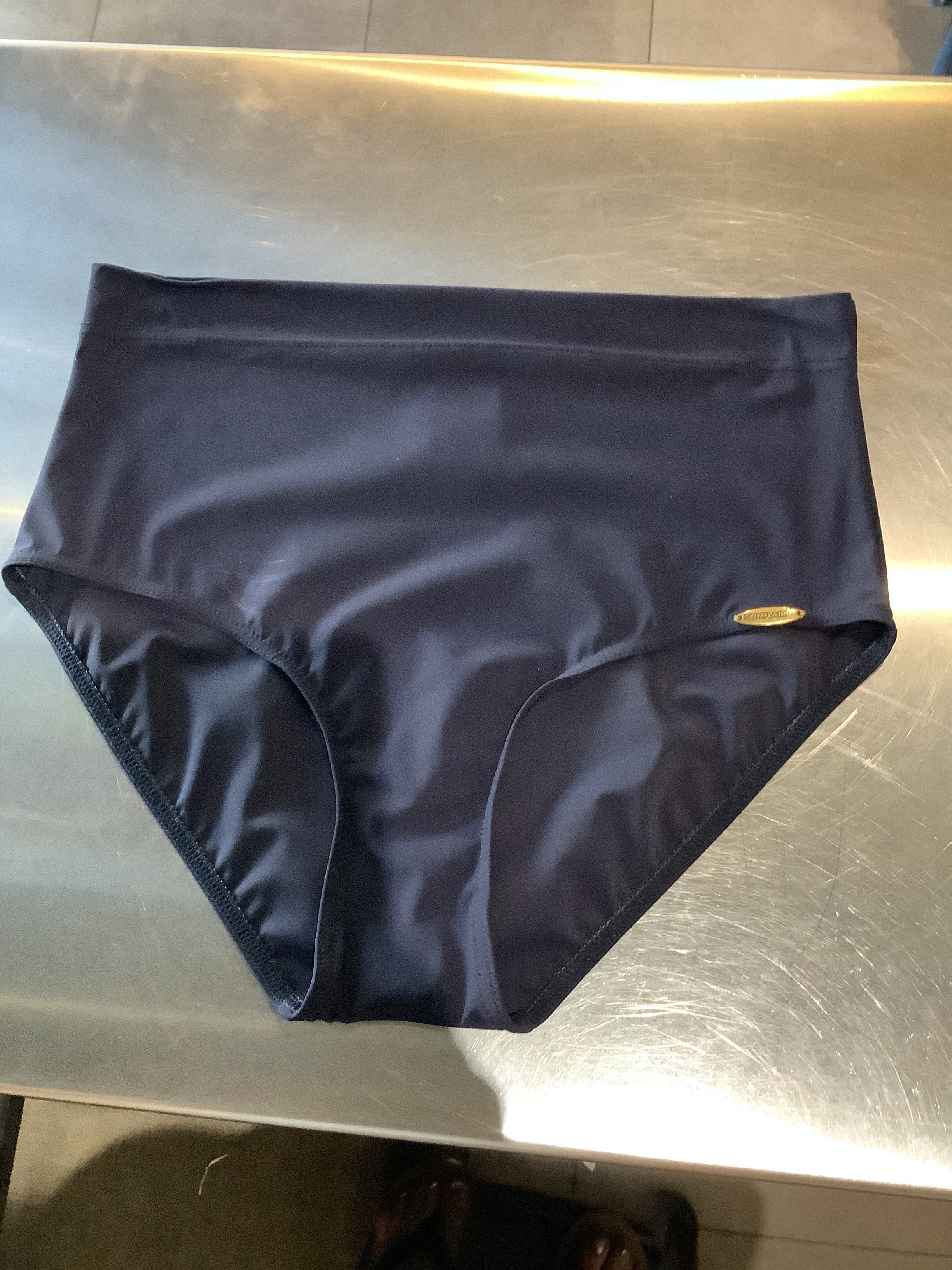 Sunflair classic solid bottom