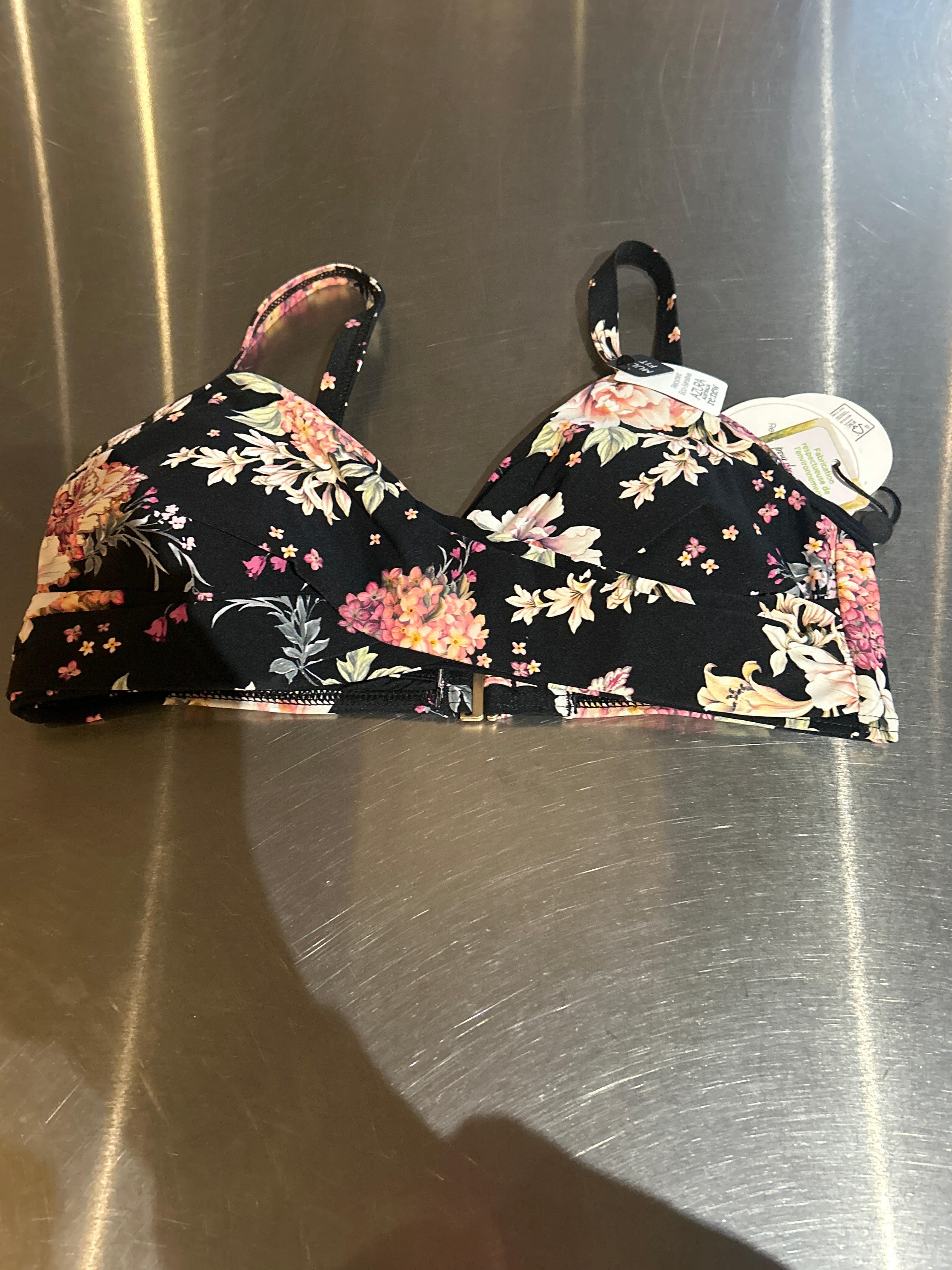 Azura twist front top