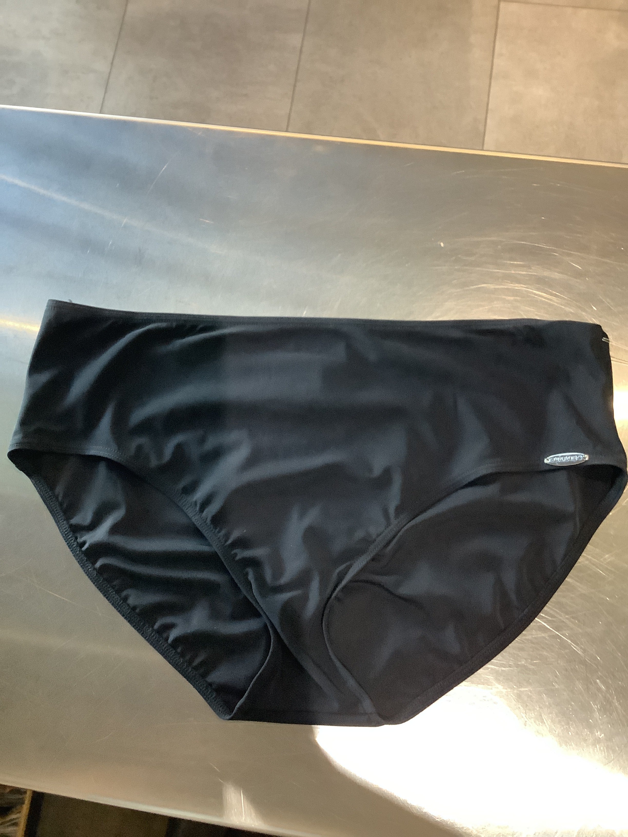 Sunflair classic solid bottom