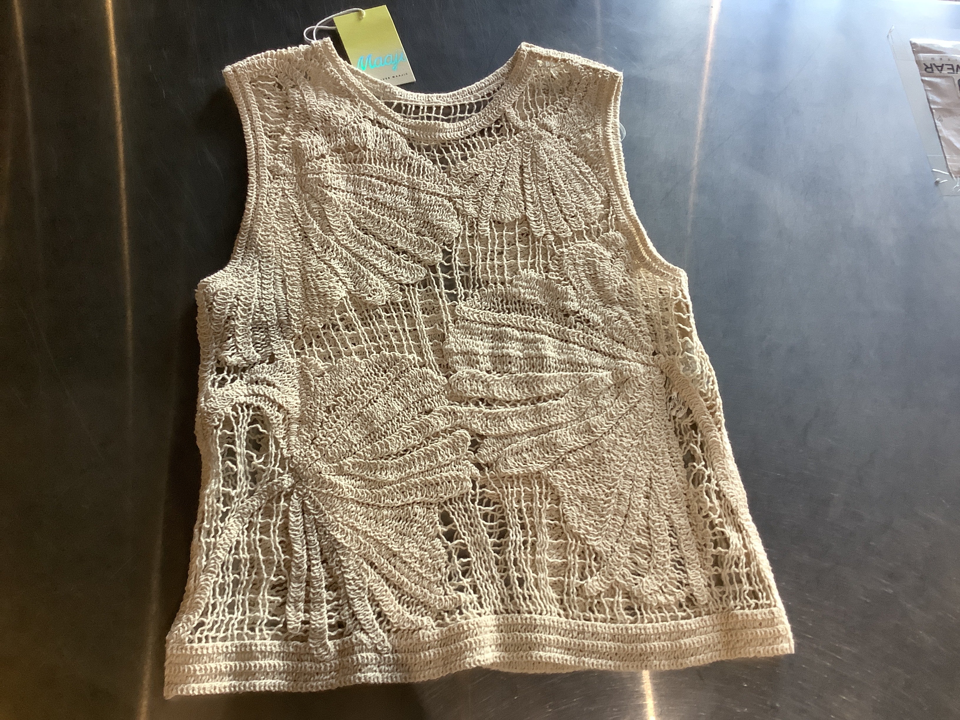 Maaji vest