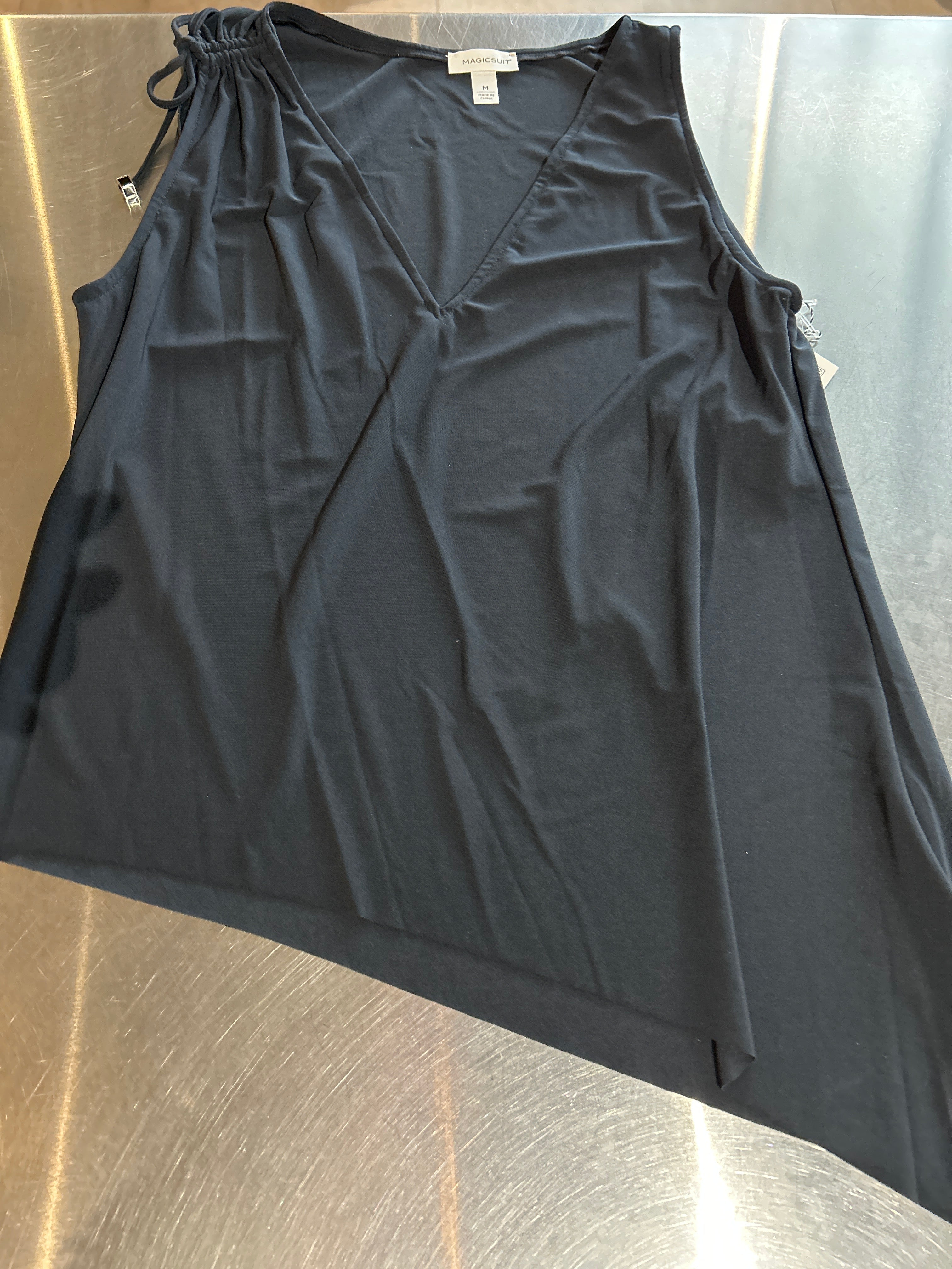 Magicsuit V neck top
