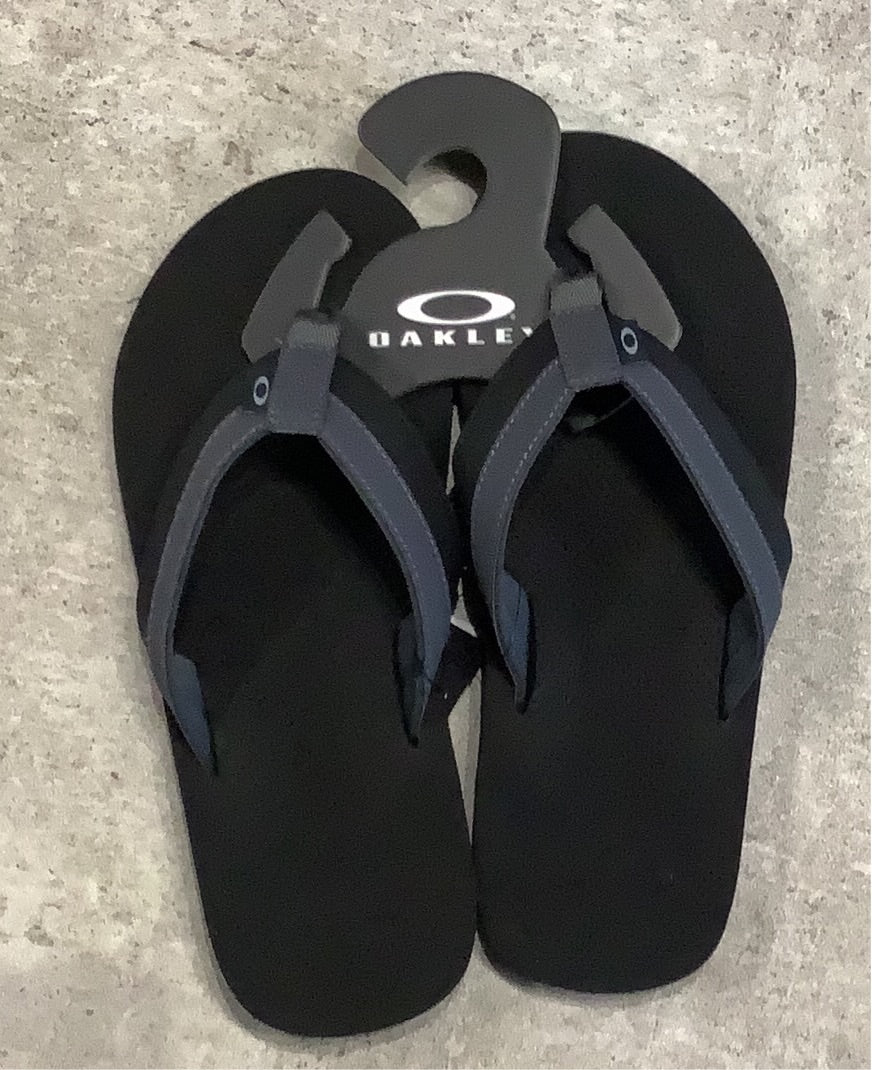 Oakley burke flip flop