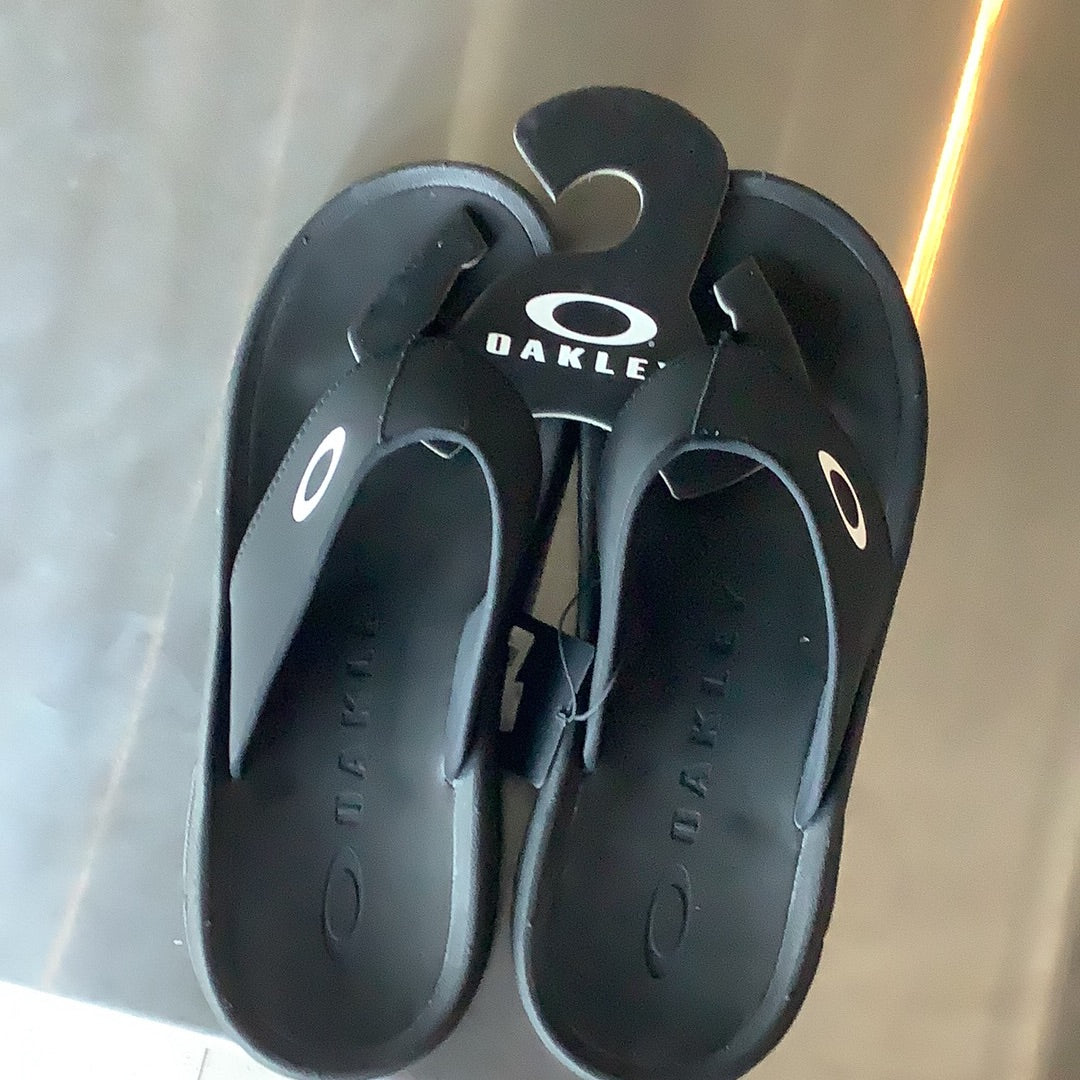 Oakley super coil sandal