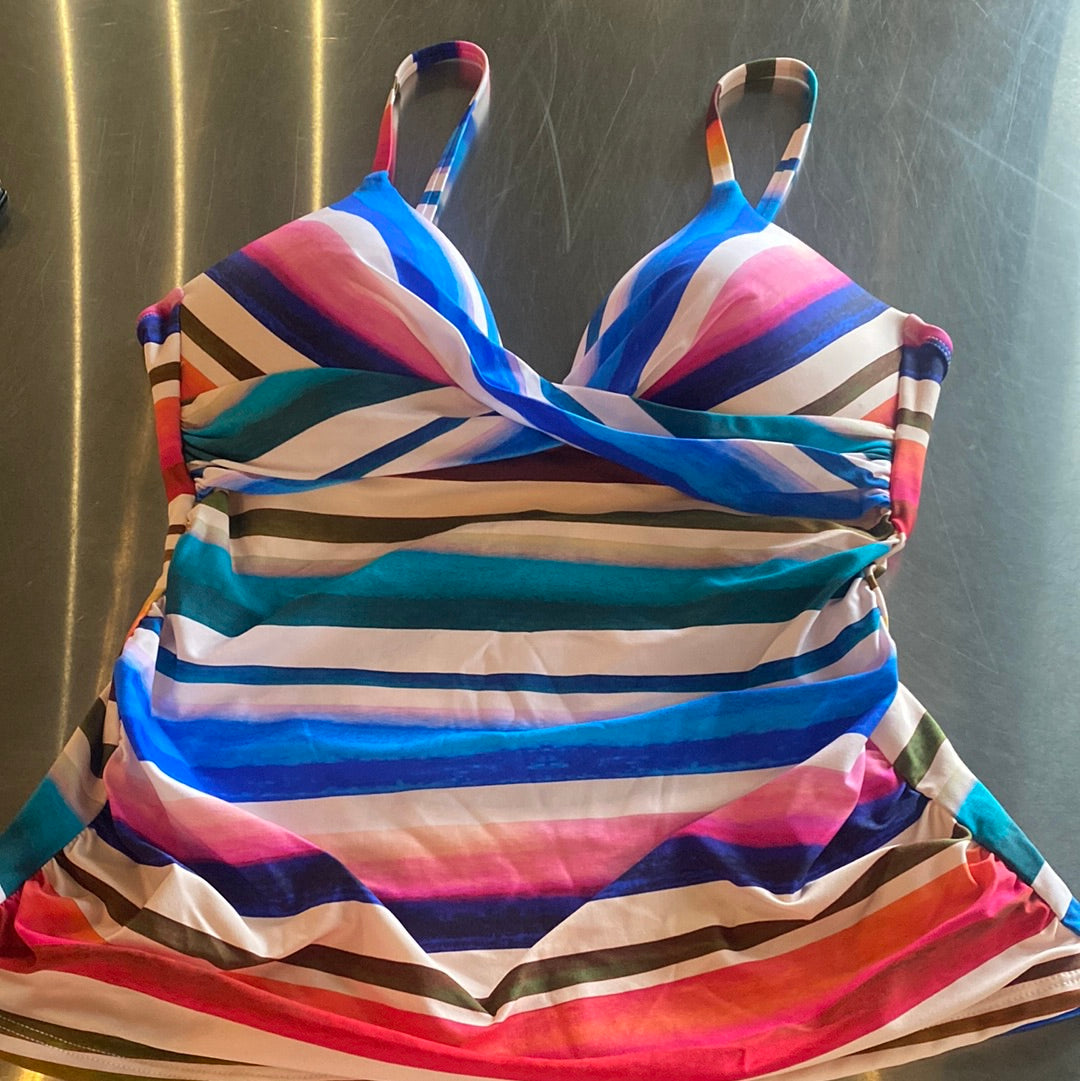 24th & ocean molded front wrap tankini