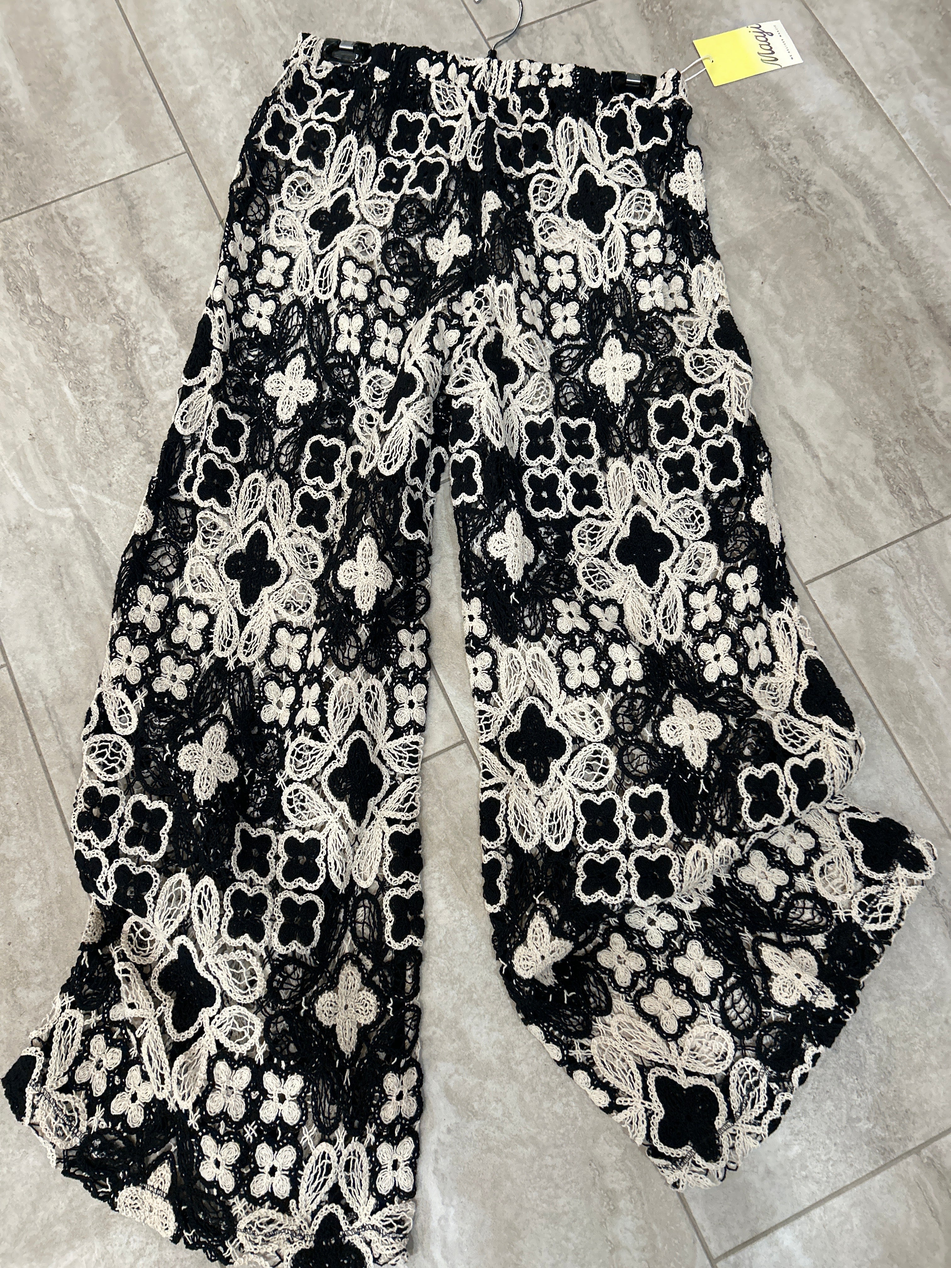 Maaji lace pants